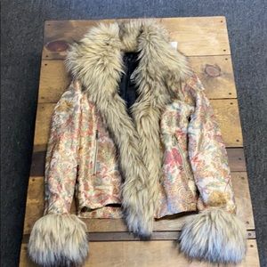 Skea ladies Vallee Jacket!